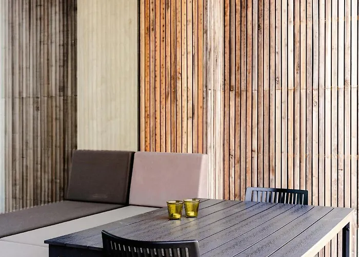 Experience Majestic Nature On Helnaes *