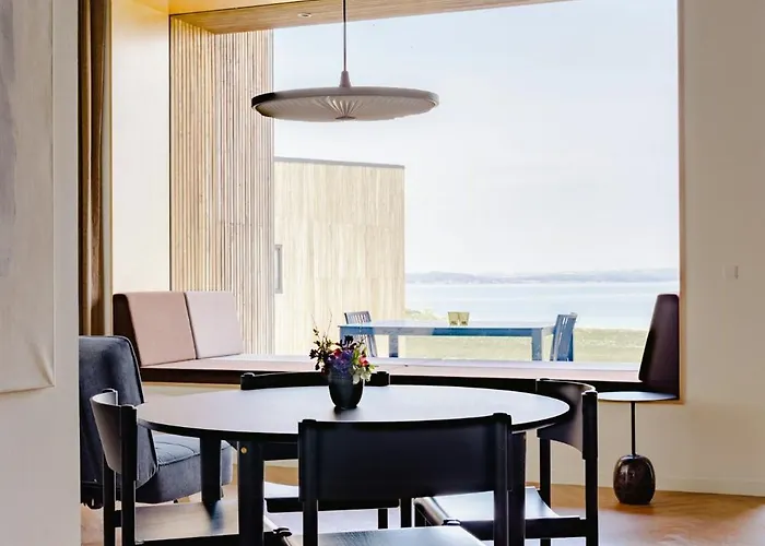 Experience Majestic Nature On Helnaes *